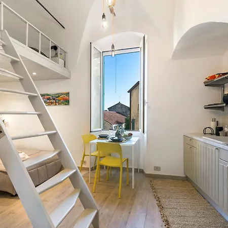 La Torretta With Terrace, - Happy