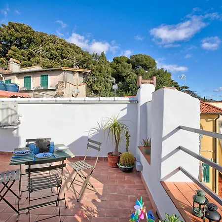 公寓 La Torretta With Terrace, - Happy