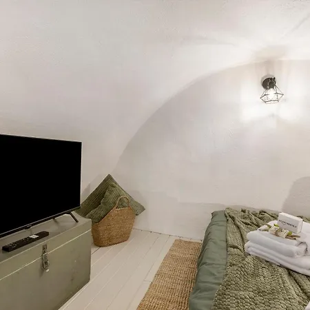 La Torretta With Terrace, - Happy Апартаменты